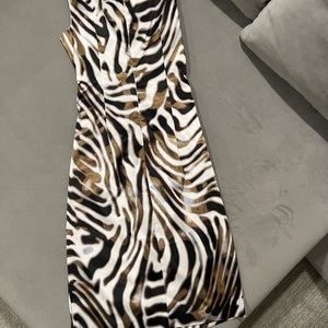 Maggie London animal print dress size 6 (a 6 that fits more like a 4)